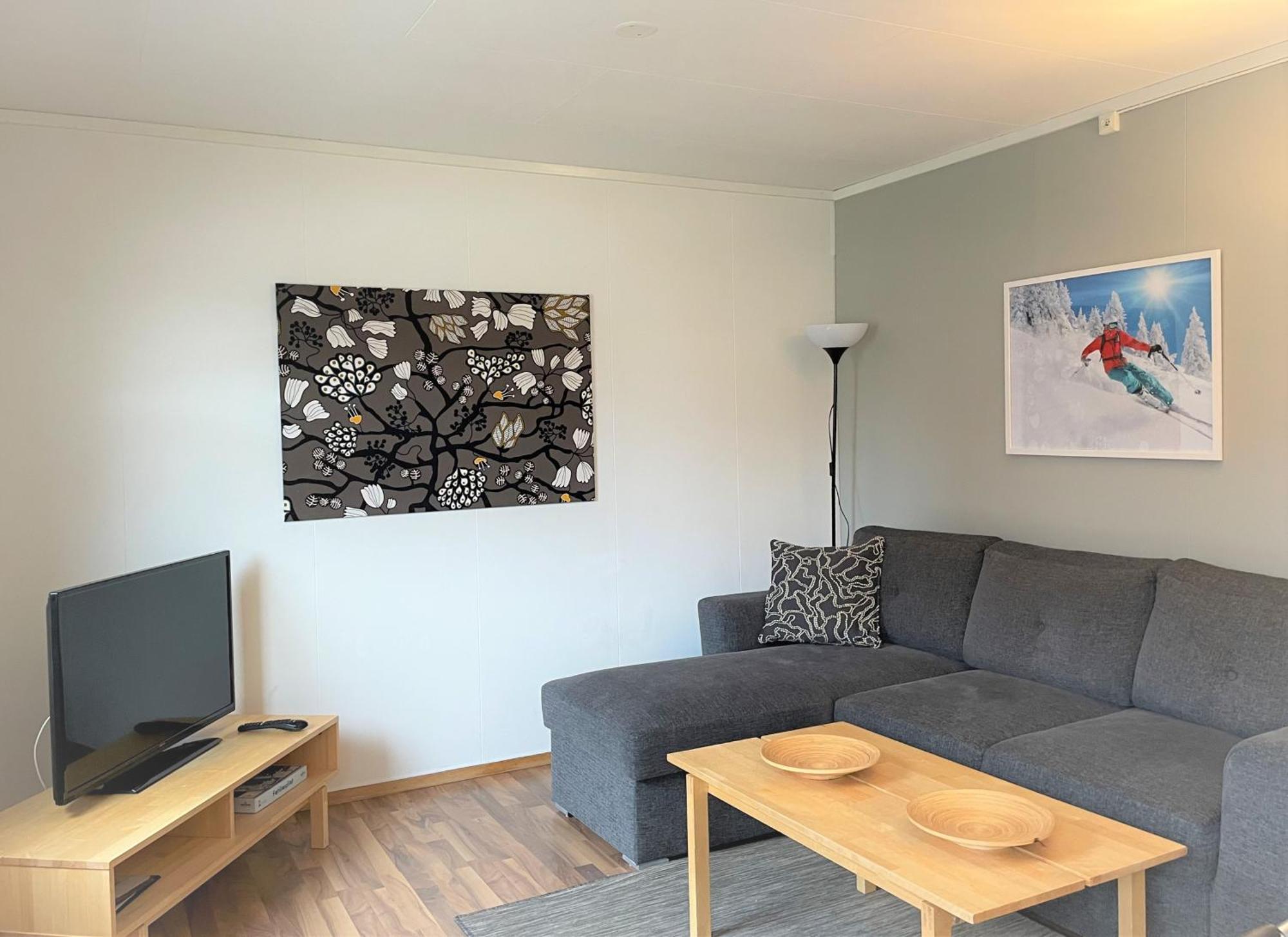 Lassiebyn 10 Entire Apartment With Parking & Kitchen Branas Exterior photo